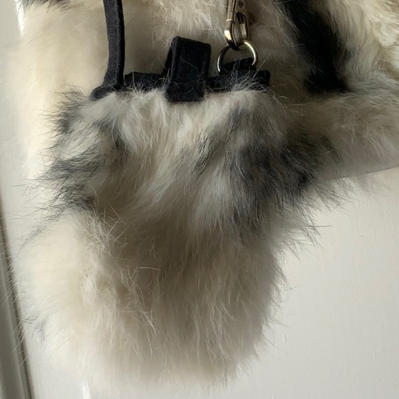 Black And White Rabbit Fur Handbag With Small Bag Holder NWT - Picture 2 of 6